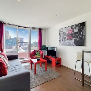 https://capital-stay-apartments-london-excel.brighton-hotels-england.com